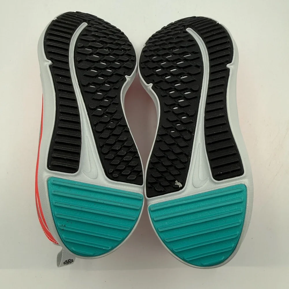 Nike Cosmic Runner (GS) Shoes Youth 3.5Y Bright Crimson Teal Running HM4402 600